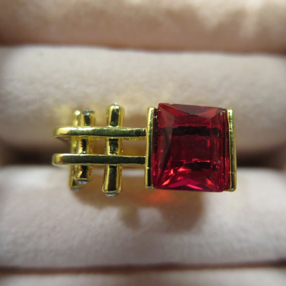 NEW Square Ruby Zircon 6 rhinestones gold plated ring